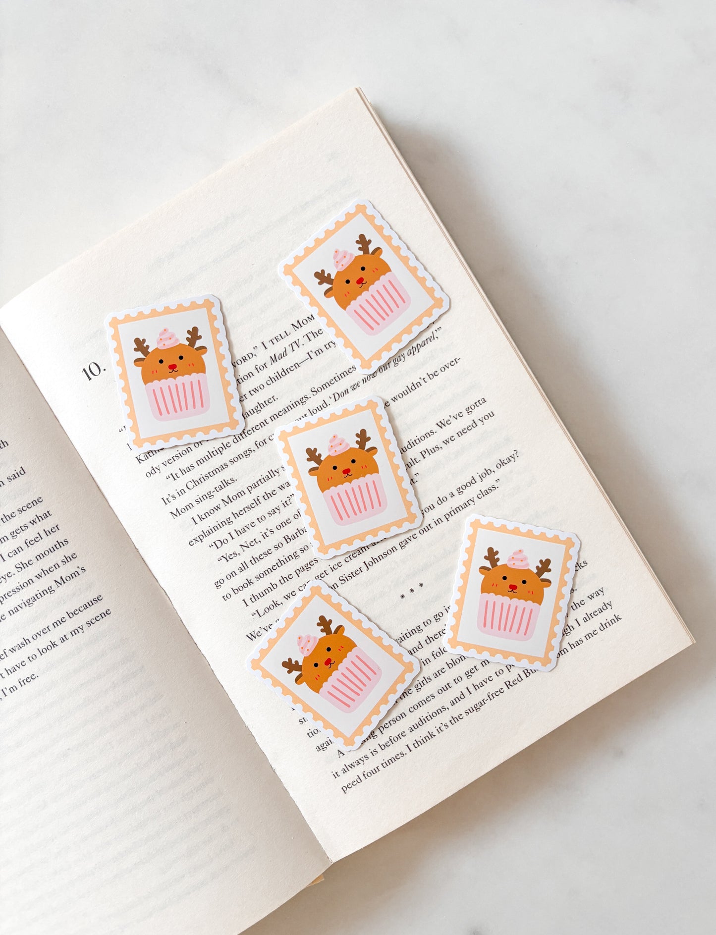 Reindeer Cupcake Stamp Sticker