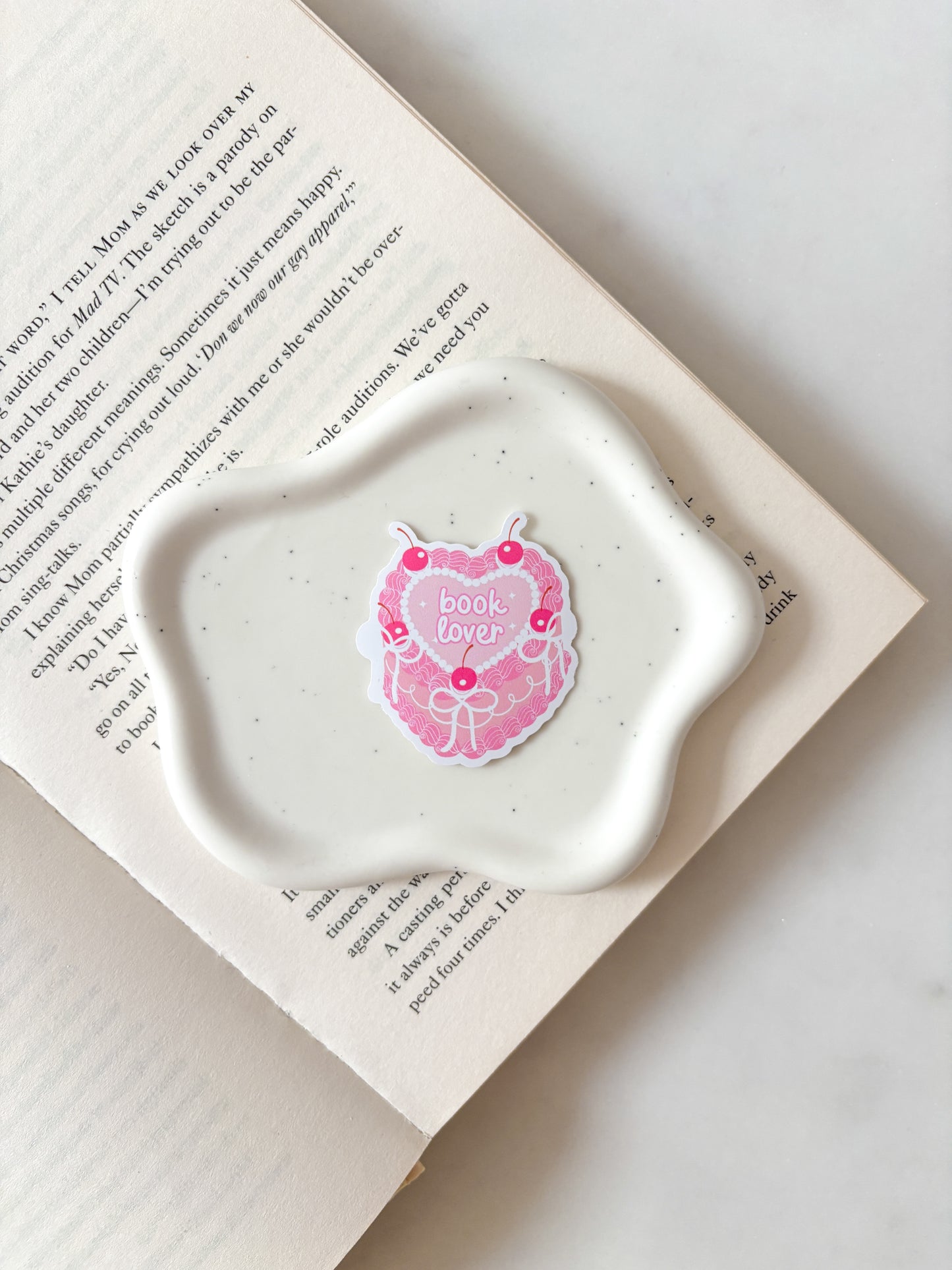 Book Lover Vintage Cake Sticker
