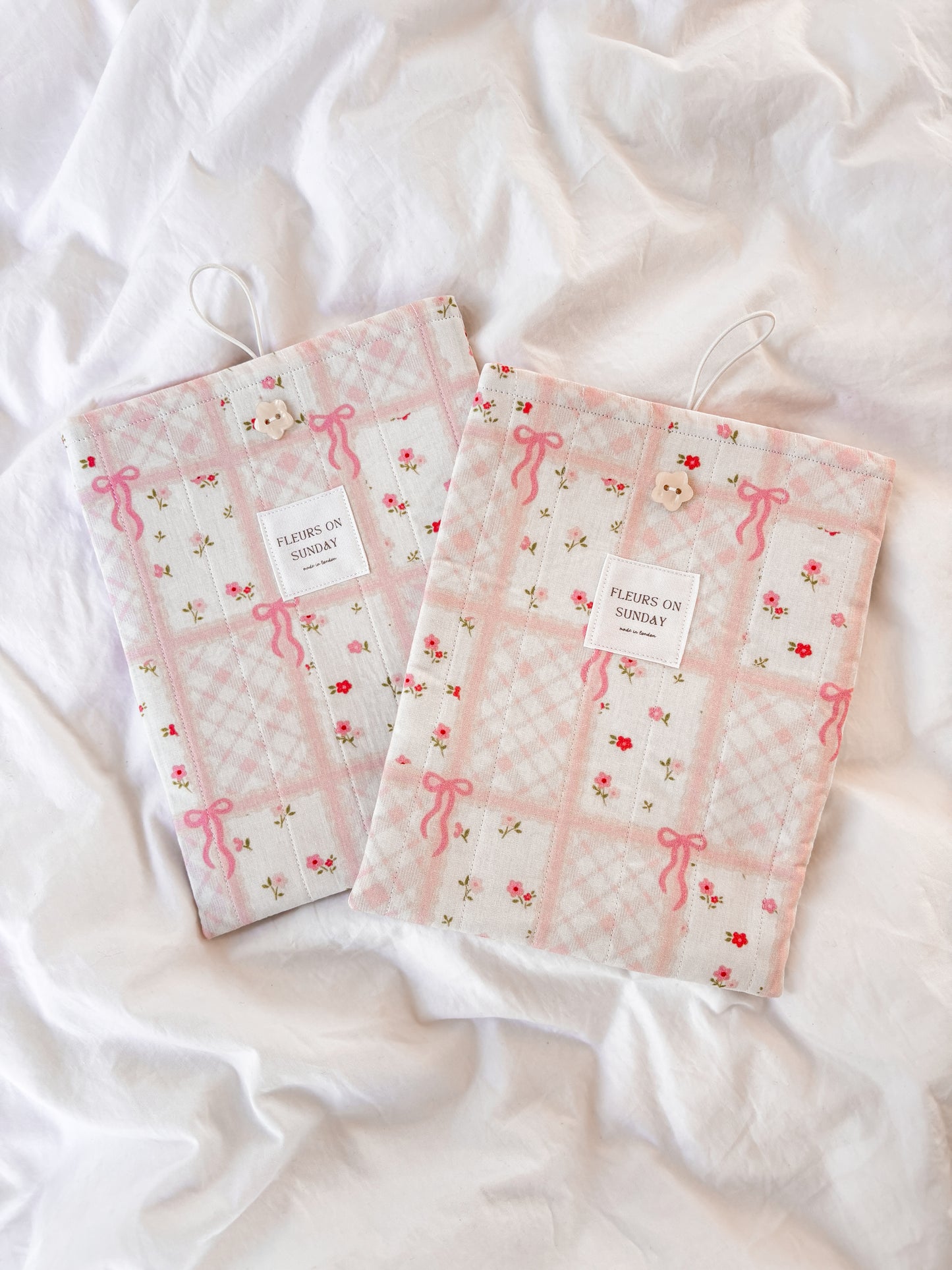 Pink Flowers and Bows Book Sleeve | Cotton Book Sleeve