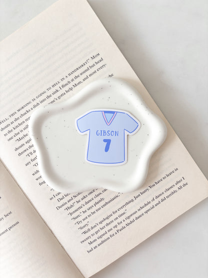 Gibson 7 Tommen College Sticker