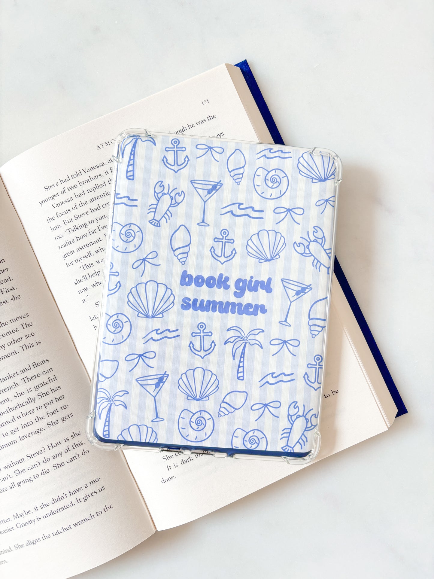 Book Girl Summer Kindle Insert | Seashell E-Reader Insert