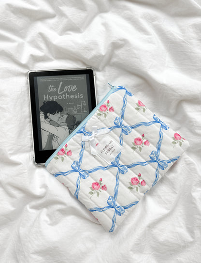 Blue Vintage Coquette Quilted Zipper Pouch | Makeup Pouch