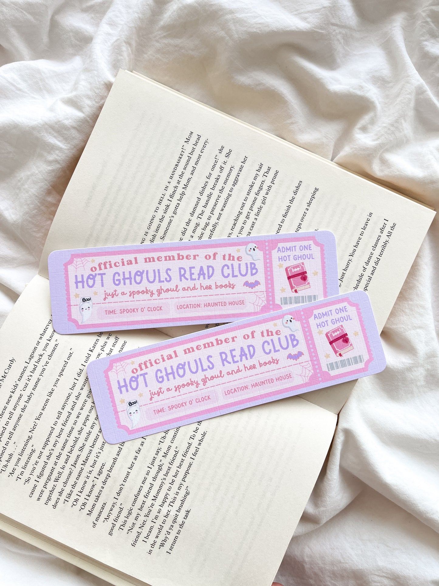 Hot Ghouls Reads Club Bookmark | Fall Autumn Spooky Bookmark