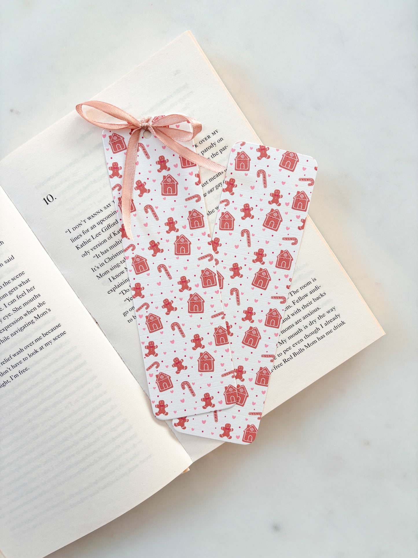 Sweet Gingerbread Men Bookmark