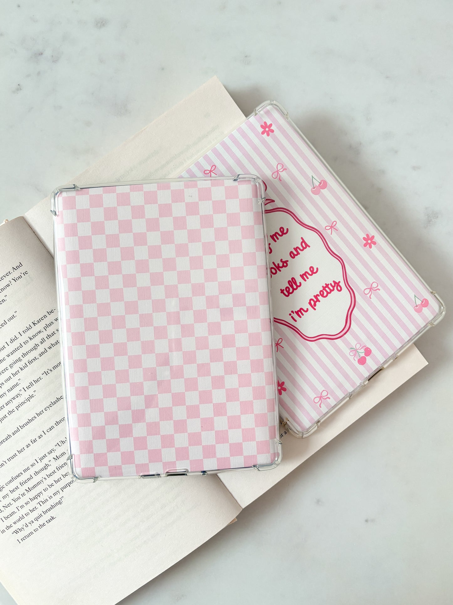 Pink Checkered Gingham Kindle Insert